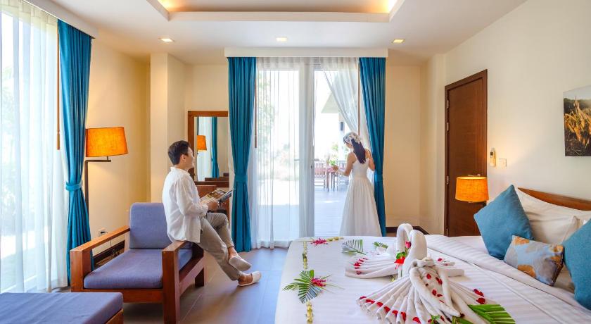 Image of 3 Bedroom Pool Villa 4