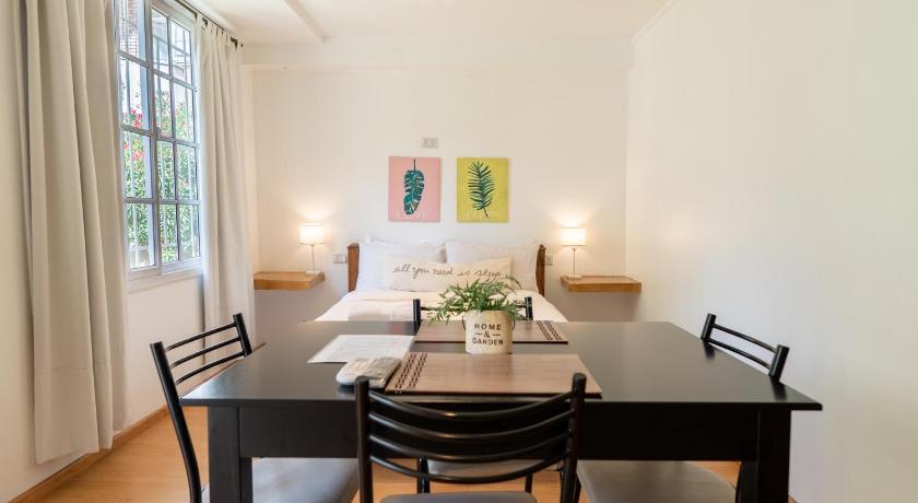 Image of Apartment with Garden View 3