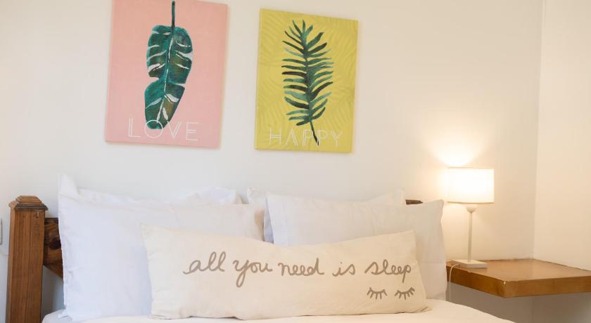 Image of Apartment with Garden View 8