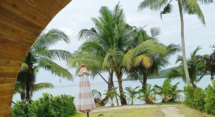 Image of Beach Front Villa (First Row on Beach) 4