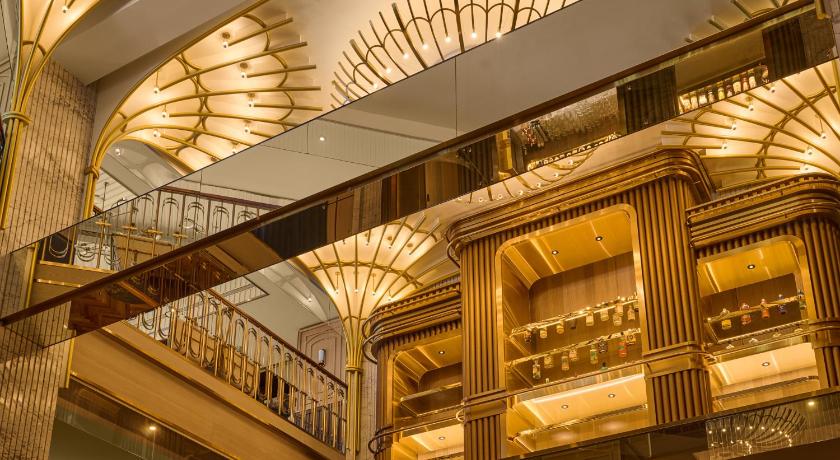 OKU Hotel Taichung - image 12