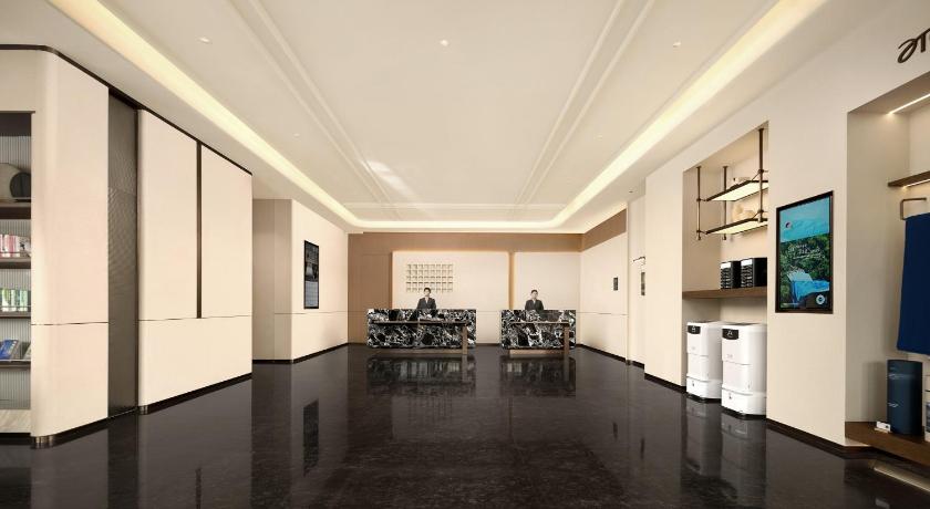 Guilin Atour Hotel, Yingtai Building, Guilin Railway Station Hotel pool