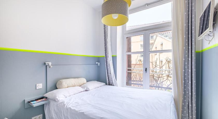 Image of Annex - Ma chambre à Lyon 6