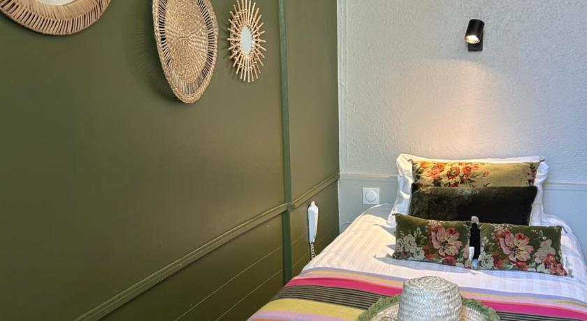 Image of Budget Single Room 5