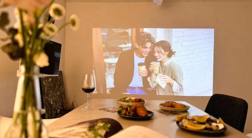 首尔 Quiet Private Hideout near Jamsil, COEX, Lotte Tower, KSPO DOME - Projector, Hotel Bedding 3星级 住宿 客房