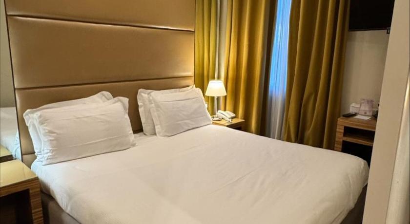 Image of Standard Single Room 0