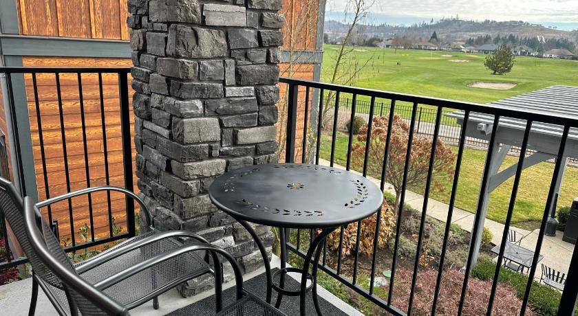화이트 시티 (OR) Resort at Eagle Point Golf Club Lodging 5성급 숙소 레스토랑