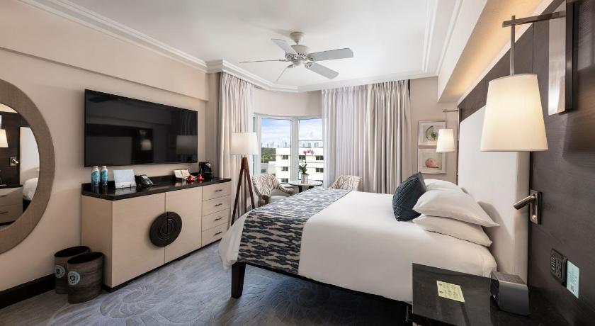Imagen de Habitación con cama extragrande y vistas a la ciudad (City View King Room) 0