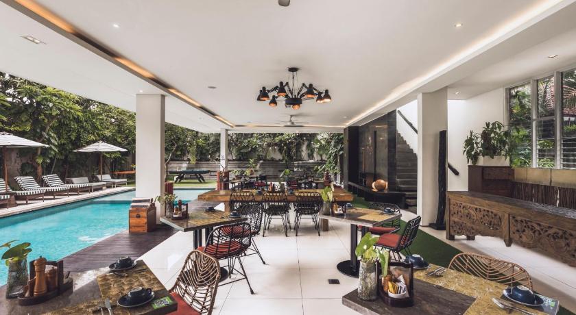 발리 모노로카레 리조트 앤 스파 스미냑 바이 이니 비에 호스피탤리티 (Monolocale Resort & Spa Seminyak by Ini Vie Hospitality) 5성급 호텔 외관