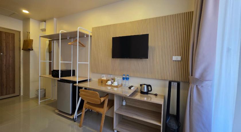 The Rock Patong Comfort Stay - image 12