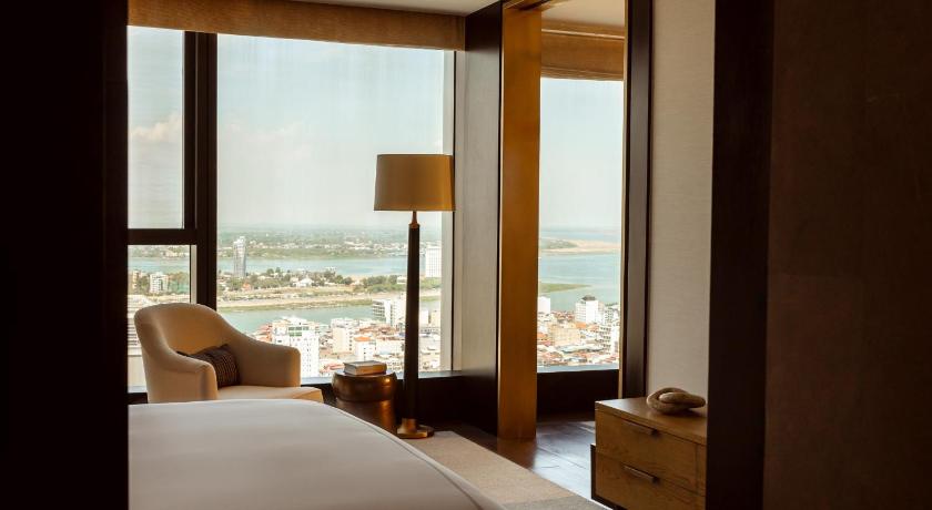 Image of Chaktomuk Suite 7