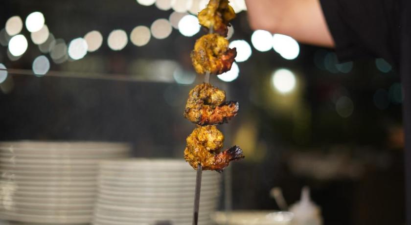 Courtyard by Marriott Gurugram Downtown - image 39