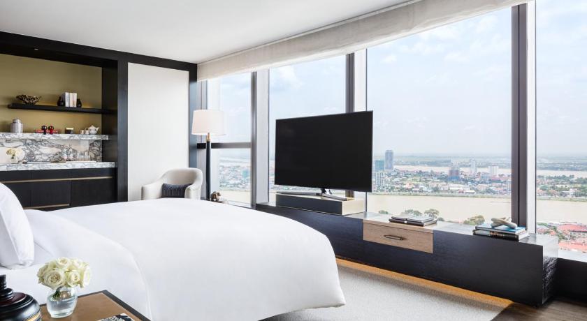 Image of Two-Bedroom Family Monivong House 0