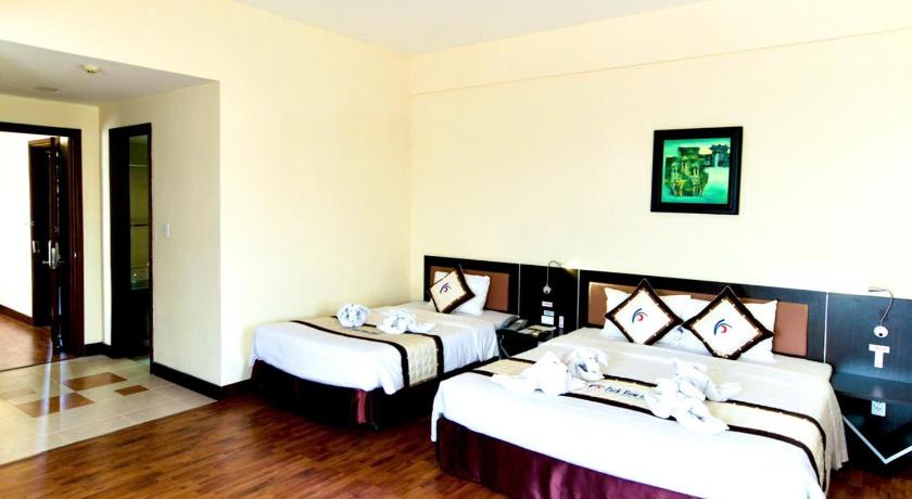 Image of Family Junior Suite 11