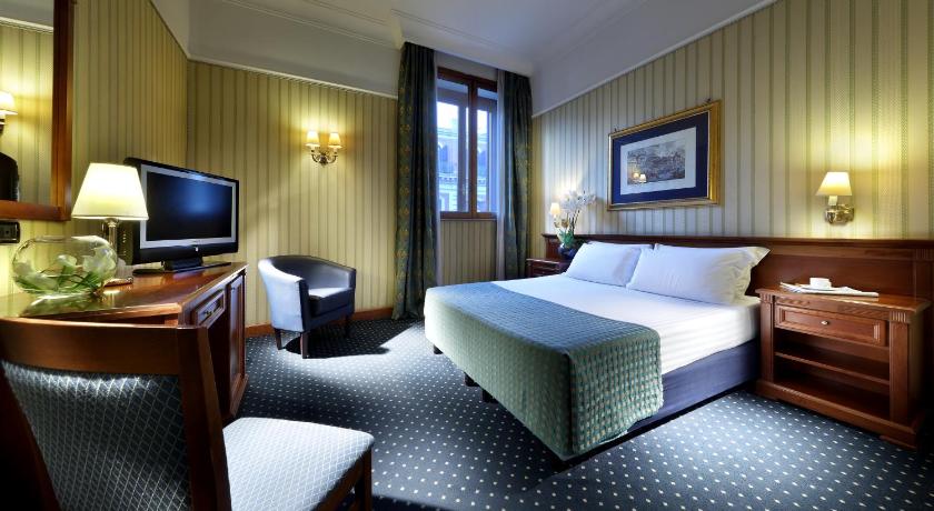 Image of Superior Double Room 4
