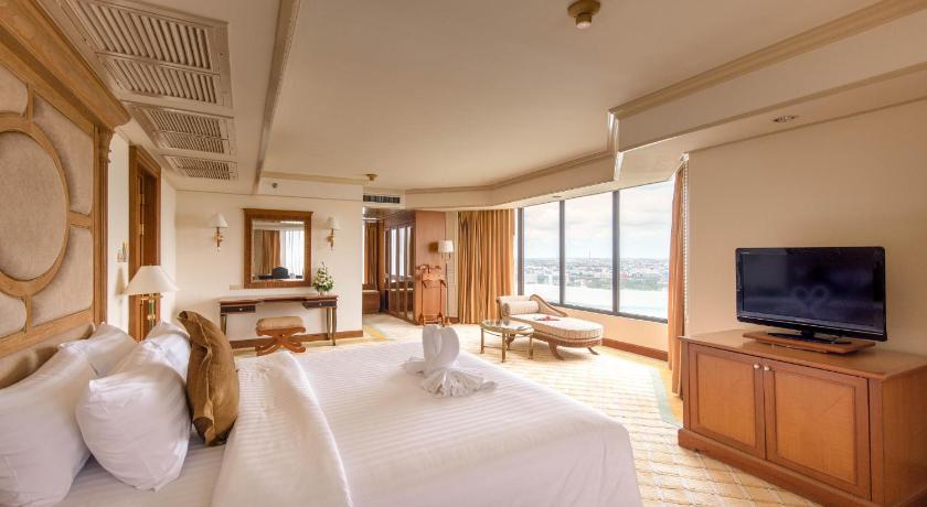 รูปของTwo-Bedroom Queen Suite with River View 0