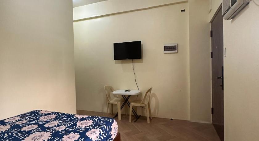 Image of Family Room 0