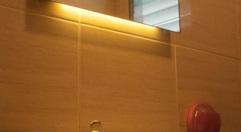 F.M GUESTHOUSE photo