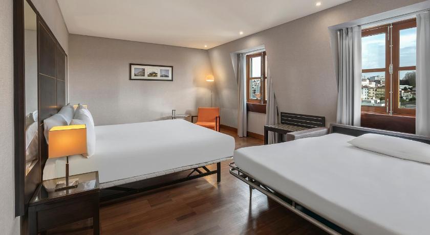Image of Suite 7