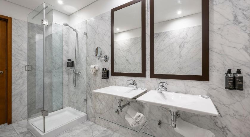 Image of Suite 2
