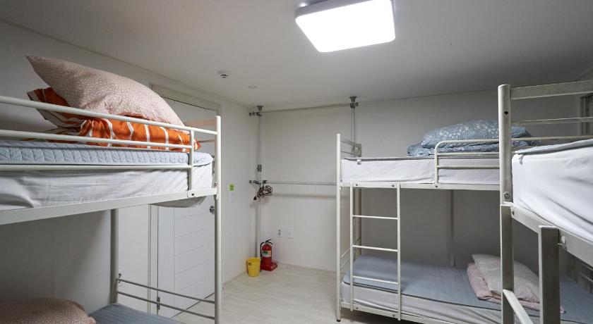 首尔 Jinho's Guest House 住宿 套房