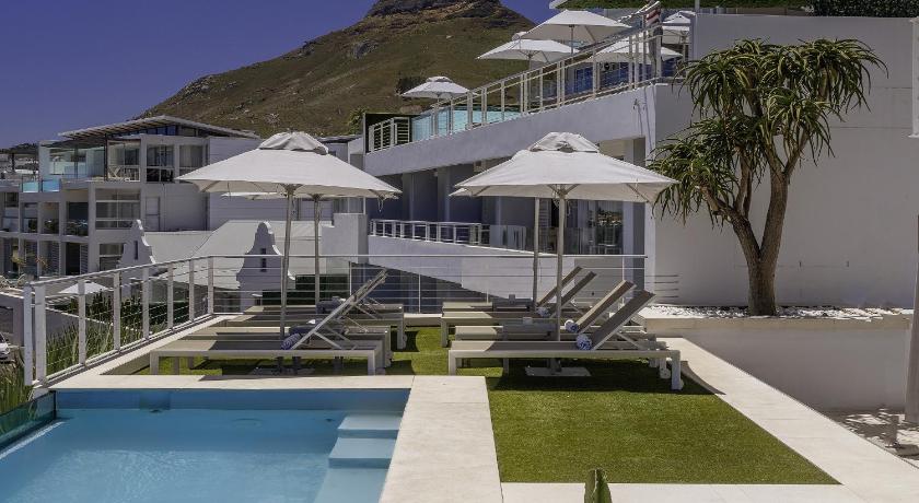 Image of Pool Suite Plus with Terrace 10