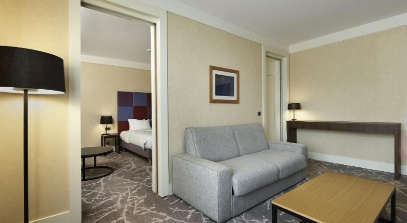 Image of 1 King Junior Suite living area 6