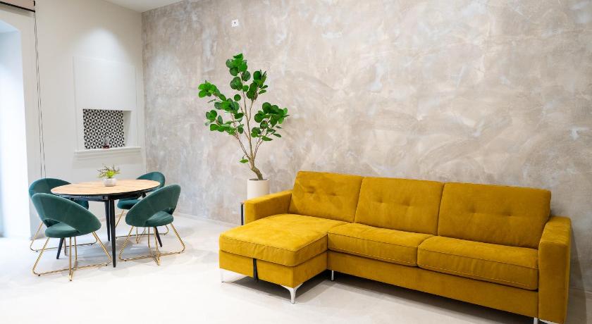 Petrina Home 2 - Suite Rooms Barletta