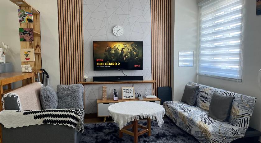 Ara’s Solace Place - image 9