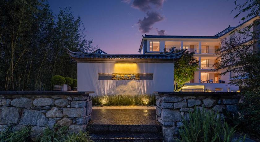 다리 / 대리 The Windyard Kazan Onsen Hotel-Private Hot Spring at South Gate of Dali Ancient Town,close to The Ch 호텔 레스토랑