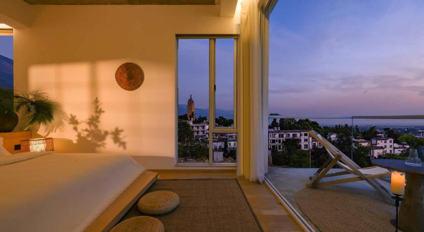 다리 / 대리 The Windyard Kazan Onsen Hotel-Private Hot Spring at South Gate of Dali Ancient Town,close to The Ch 호텔 로비