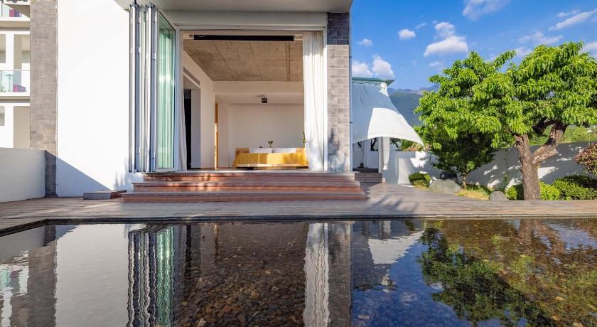 다리 / 대리 The Windyard Kazan Onsen Hotel-Private Hot Spring at South Gate of Dali Ancient Town,close to The Ch 호텔 수영장