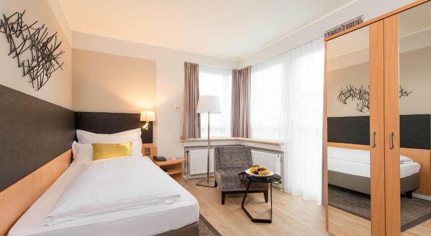 Image of Standard Room Single Bed 1