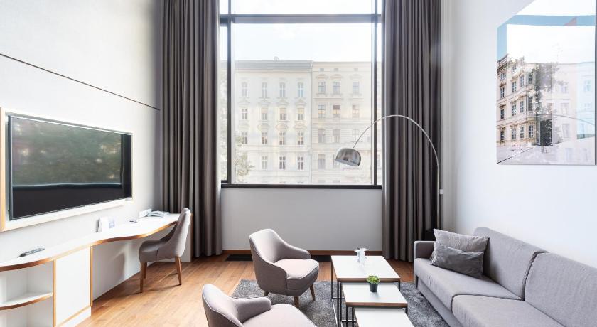 ベルリン Hotel MOA Berlin 4つ星 ホテル スイート