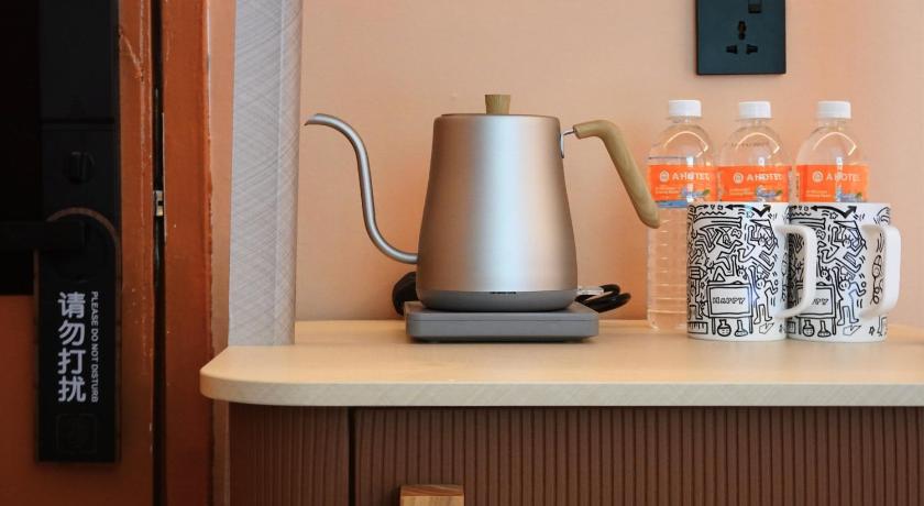 Singapore A Hotel Farrer Park - Newly Renovated 4-Star Hotel room