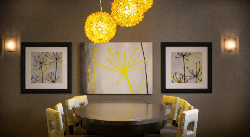 麥迪遜 Holiday Inn Express and Suites Madison Central By IHG 2星级 酒店 景观