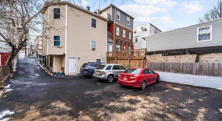 뉴어크 (NJ) Modern 2BR, King Suite and Free Parking, 30min to NYC 3성급 숙소 부대시설