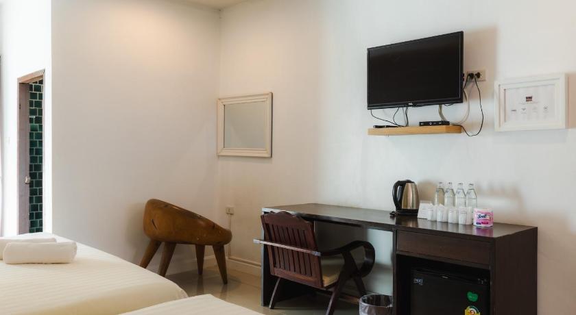 Image of Family Room 3