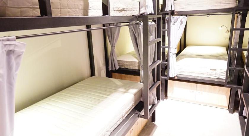Image of Single Bed in Mixed Dormitory Room 3