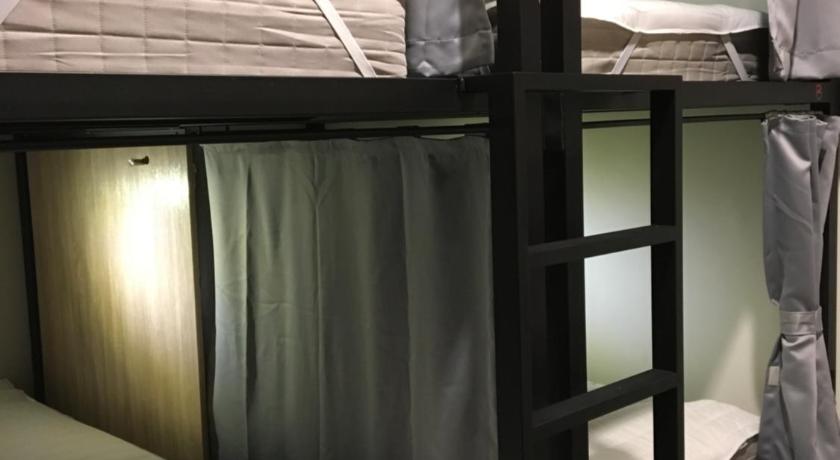 Image of Single Bed in Mixed Dormitory Room 4