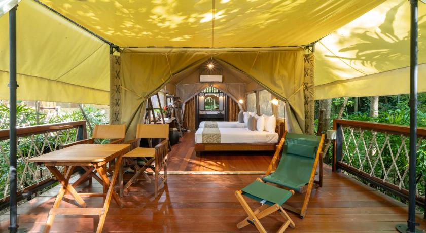 Image of Superior Tent with Private Bathroom with Breakfast & Dinner & Lunch 1