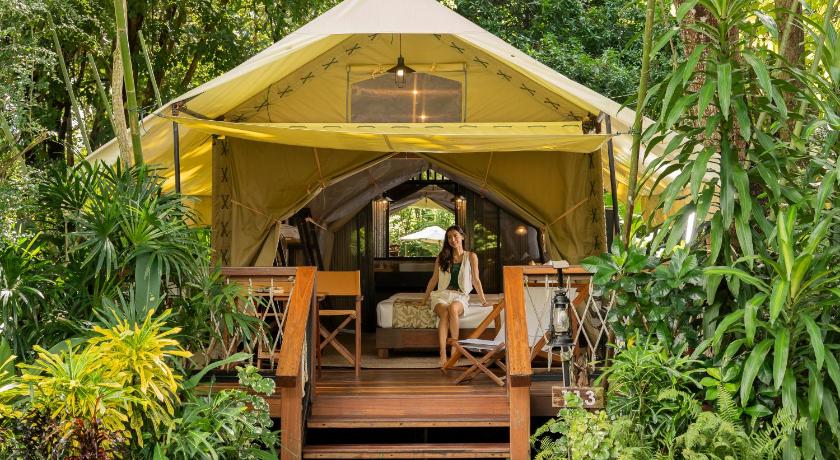 Image of Deluxe Tent with Private Bathroom with Breakfast & Dinner 4