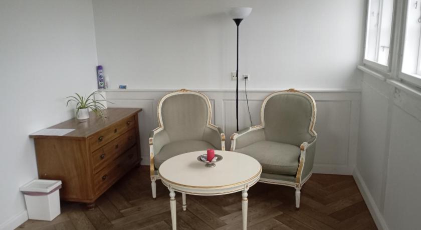 Image of Double or Twin Room with View 7