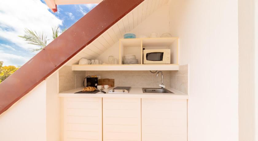 Image of Two-Bedroom Apartment with Air Conditioning and Terrace (6 People) - Sea View - Quartier Premium 2