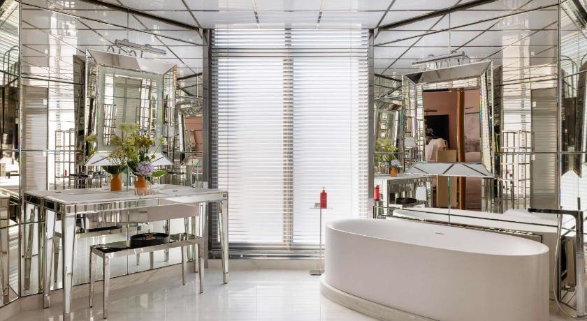 Image of Royal Monceau Suite 4