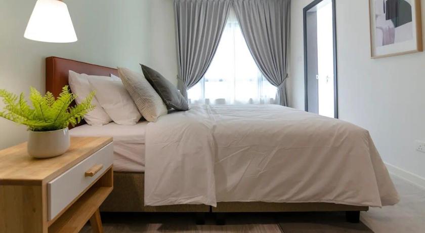ジョホールバル A Comfy & Bright 2BR Suasana Suite 6, FREE Parking 3つ星 ゲストハウス レストラン
