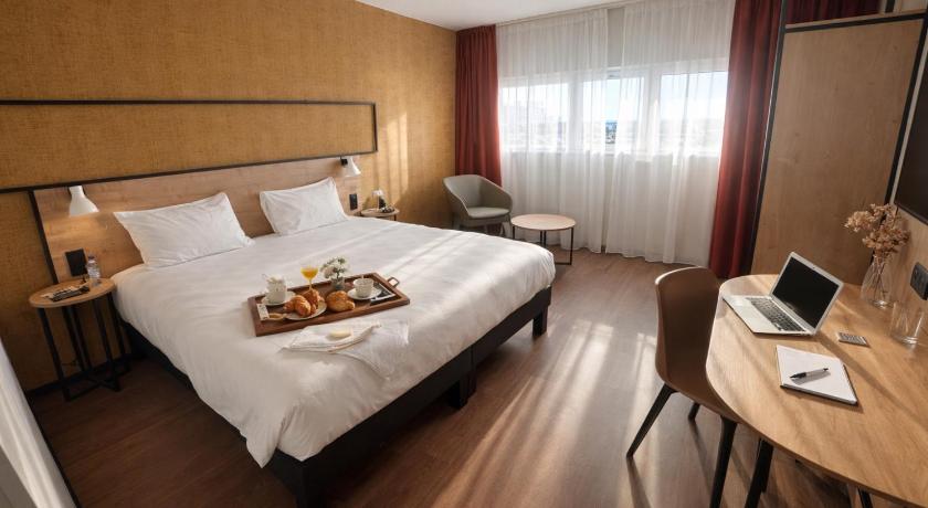Image of Premium Room - 1 king-size bed 1