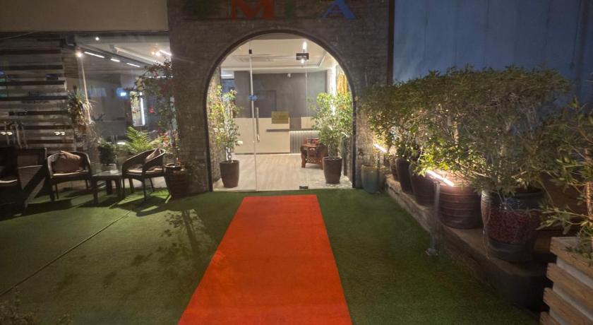 Al-Rabie Hotel & Apartments