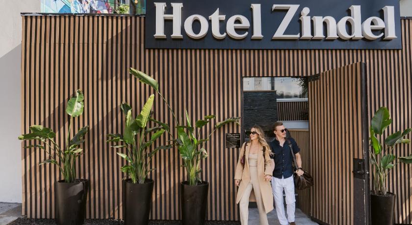 샌디에이고 / 샌디에고 (CA) Hotel Zindel 숙소 수영장