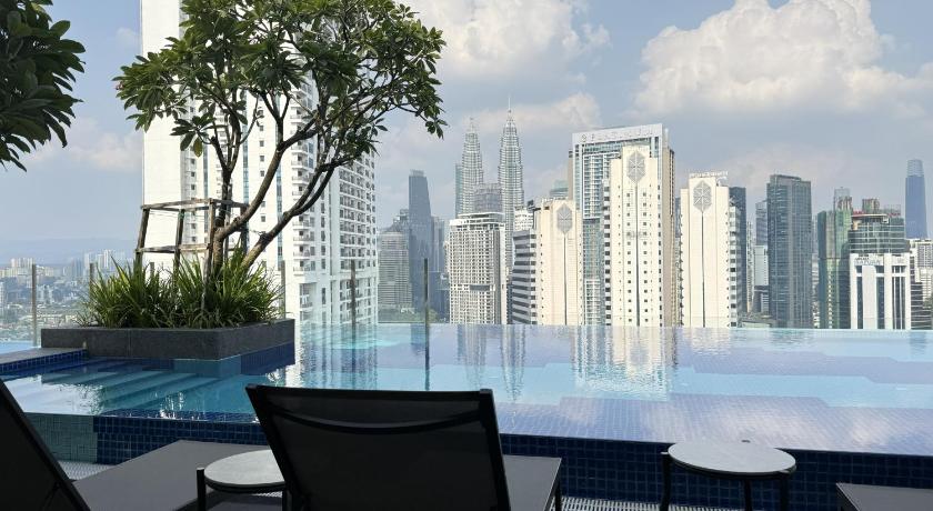 KLCC Majestic Residence By Vglory Home - image 3